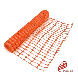 Red de valla de barrera de seguridad naranja económica de HDPE de 4X100ft para sitio de construcción tipo natural de madera tratada a presión - Product Image 1
