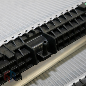 Bộ Tản Nhiệt Xe tải VNL hiệu quả 21298076 để giữ cho xe tải của bạn chạy trơn tru - Product Image 4