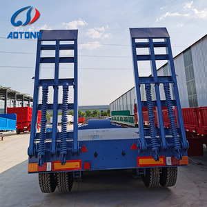 Semi-<span class=keywords><strong>remorque</strong></span> à plateau surbaissé à 3 essieux, <span class=keywords><strong>remorque</strong></span> à plateau surbaissé de 60 tonnes avec rampe hydraulique pour rouleaux compresseurs et bulldozers - Product Image 5