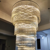 Luminaire à LED postmoderne en cristal doré en acier inoxydable pour les escaliers de villa
