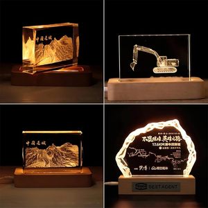 Lampe de nuit moderne 3D à LED alimentée par USB 5V avec base en bois et lumière blanche chaude à intensité variable pour la décoration de la chambre - Product Image 5