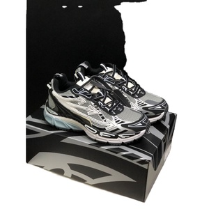 Chaussures de sport décontractées blanches Be Right Back pour hommes et femmes, modèle 2026, avec coutures décoratives en forme de flèche - Product Image 3