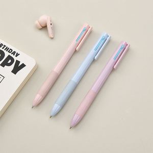 Stylo gel multifonction trois couleurs rouge noir bleu plastique 0,5 mm Papeterie Kawaii NAMNU K33 Stylo de bureau et scolaire - Product Image 1