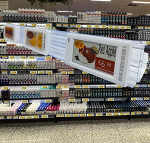 Solution de vente au détail intelligente de 2,13 pouces, solution ESL sans fil BLE, étiquette électronique d'étagère électronique E-Ink de 2,13 pouces, 2,45 GHz avec logiciel - Product Image 1