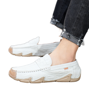Mocassins de conduite pour hommes en cuir véritable, à enfiler, confortables, faits main, à semelle souple, tendance, chaussures de printemps - Product Image 1
