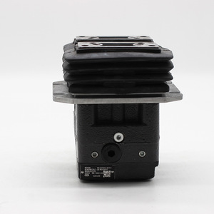 Kexin Foot <b>Pedal</b> Valve Assembly 200-8 Excavator Parts Construction <b>Machinery</b> - Product Image 4