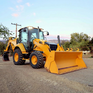 รถตักล้อยาง CAT 420F คุณภาพพรีเมียม มีสินค้าในสต็อกพร้อมส่งรวดเร็ว เหมาะสำหรับผู้รับเหมา ทนทาน ใช้ระบบไฮดรอลิก - Product Image 1