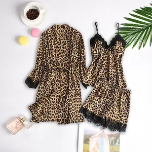 Conjunto de pijama de seda sintética con estampado de leopardo negro, estilo europeo y americano, con encaje de moda. - Product Image 2