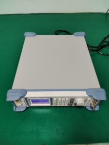 ขายสินค้ามือสอง Rohde & Schwarz SMB100A - Product Image 4