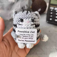 Décoration de bureau et de maison en crochet fait main, animaux en crochet positifs, cadeaux pour la fête des mères, la fête des pères, la Saint-Valentin, la remise des diplômes