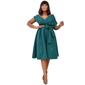 Nouvelle <span class=keywords><strong>robe</strong></span> élégante pour femmes, manches courtes, col en V, sexy, satinée, unie, grande taille, ceinture, épaule, <span class=keywords><strong>robe</strong></span> élégante, style A, grande ampleur, décontractée - Product Image 4