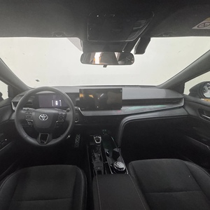 <span class=keywords><strong>Voiture</strong></span> d'occasion bien entretenue <span class=keywords><strong>Toyota</strong></span> Camry 2.5L Hybride 2025 Conduite à gauche Berline <span class=keywords><strong>4</strong></span> portes 5 places Bon état Toit ouvrant segmenté - Product Image 6