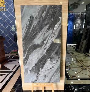 Piastrella in Gres Porcellanato Effetto Venatura Montagna Grigia 600x1200, Lucida, Spessore 9mm, Garanzia 5 Anni, per Pavimenti e Pareti di Interni Moderni e Spaziosi - Product Image 2