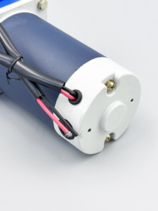 Motoriduttore a Vite Senza Fine Compatto RV30 RV40 RV50 con Telaio, <span class=keywords><strong>Motore</strong></span> DC a Spazzole per Montacarichi Edili, Motoriduttore DC con Freno - Product Image 3