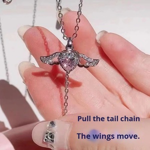 Collar Corazón de Cupido, Joyería de Cobre para Mujer, Cadena de Bambú con Circones, Estilo Deportivo, Diseño de Alas de Ángel con Movimiento, Amor en Movimiento - Product Image 6