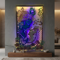 Eleganter Mehrfarbiger Radha-Krishna Art-Deco Eisen-LED-Leuchter Wandbehang Rahmen Wunderschöne Göttliche Luxus-Metallkunst Jubiläumsgeschenk
