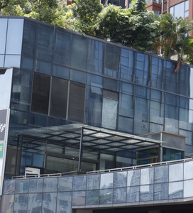 Verre isolant double vitrage trempé Low-E avec revêtement d'isolation thermique IGU pour la réduction de la consommation énergétique des façades de bureaux et des projets de fenêtres extérieures - Product Image 1