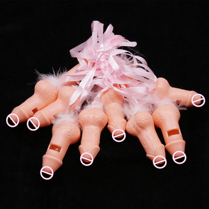Funnying-silbato de fiesta para <span class=keywords><strong>despedida</strong></span> de <span class=keywords><strong>soltera</strong></span>, pene de silbato para fiesta, modelado de pene desnudo con plumas, pene para barra - Product Image 1