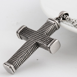 <b>Cross</b> Pendant Necklace Stainless Steel 304 Titanium Steel <b>Chain</b> Gift For Women Daily Wear Hip Hop Style - Product Image 2