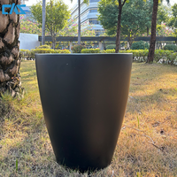 Grands pots de jardin modernes ronds en aluminium avec trou pour la maison et l'extérieur pour fleurs pour le stockage commercial