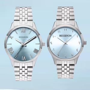 Reloj de Cuarzo Dorado Personalizado para Parejas, Nuevo Diseño de Lujo, Reloj de Moda para Hombre, Correa de Cuero para Mujer y Hombre - Product Image 4