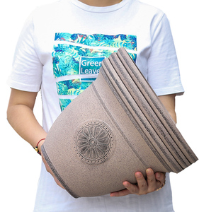 Vaso da fiori Vintage con stampa floreale Vintage di grande diametro in plastica - Product Image 1