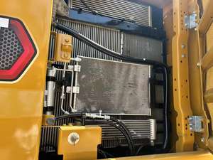 รถขุดหนอนผีเสื้อ320GC 320gc สำหรับแมวรถขุดตีนตะขาบ320gx 320ดั้งเดิมแมว20ตันประสิทธิภาพการควบคุมที่ยอดเยี่ยม - Product Image 3