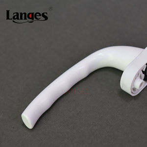 Poignée de porte à <span class=keywords><strong>battant</strong></span> blanche imperméable à l'eau en plastique aluminium inclinable tourner un seul point ouvert poignée de fenêtre pivotante - Product Image 5