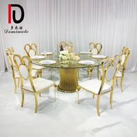 Table de Mariage Haut de Gamme en Verre Transparent et Acier Inoxydable Blanc avec Plateau en MDF pour Événements et Banquets de Luxe