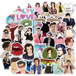 50 pièces chanteur Harry Styles autocollants décoratifs en PVC pour adolescente enfants ordinateur portable planche à roulettes bagages guitare vélo Art décalcomanie - Product Image 2