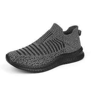 2025 nouveau modèle chaussures de sport paresseuses à surface en maille confortable et respirante pour marcher une pièce avec des chaussettes - Product Image 2