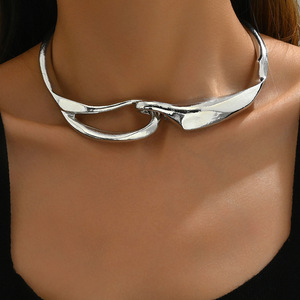 Collar geométrico de aleación de zinc en forma de U para mujer, collares de moda XL5377 - Product Image 1