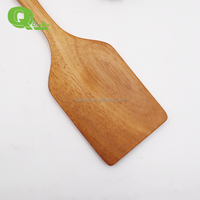 Spatule de cuisine en bois écologique