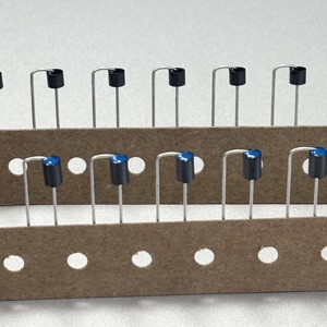 Ferrite hạt cuộn cảm EMI Lọc Choke RH trục xuyên tâm chì cho đàn áp băng rộng - Product Image 5