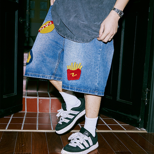 Pantalones vaqueros con parche bordado de chenilla de dibujos animados de alta calidad de fábrica para hombre, pantalones cortos de verano estampados para mí - Product Image 1