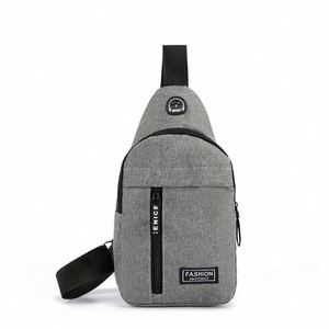 Bolsa de Hombro Deportiva Pequeña Unisex de Nailon con Logotipo Personalizado, Bolsa Cruzada para Hombre, Bolsa de Mensajero para Hombre - Product Image 3