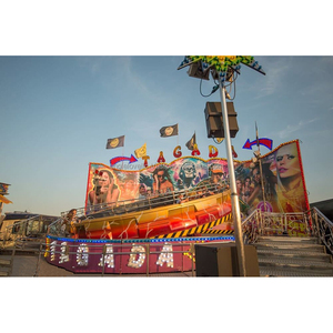Juegos mecánicos portátiles montados en remolque: atracciones de discoteca portátiles, juegos de plataforma giratoria, juegos de baile locos, disco tagada. - Product Image 5