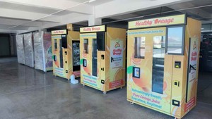 Distributeur automatique de jus d'orange frais <span class=keywords><strong>24h</strong></span>/24 3000MAX - Écran tactile intelligent, surveillance à distance et personnalisation de l'autocollant - Product Image 4