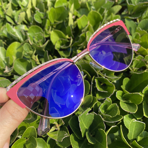 Lunettes de soleil photochromiques anti-lumière bleue pour femmes, monture en métal, lunettes de mode, lunettes photochromiques pour femmes, luxe, durables, montures de lunettes 2026 - Product Image 5