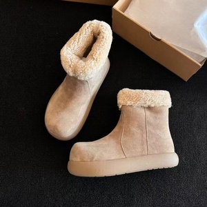 Botas de nieve de gamuza hasta media pantorrilla, forradas con lana suave, suela gruesa, informales para invierno, para mujer. - Product Image 1