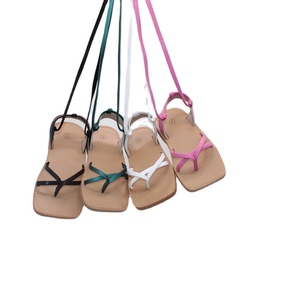 Sandales d'été en gros pour enfants : sandales gladiateur de plage pour tout-petits, sandales à lacets pour bébés filles, sandales à bout carré pour enfants - Product Image 1