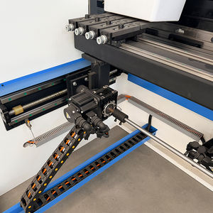 เครื่องพับไฮดรอลิก CNC <span class=keywords><strong>ขนาด</strong></span> 30T 40T 63T 80T 1600 มม. 2000 มม. 2500 มม. สำหรับโรงงานโลหะแผ่น<span class=keywords><strong>ขนาด</strong></span><span class=keywords><strong>เล็ก</strong></span> - Product Image 3