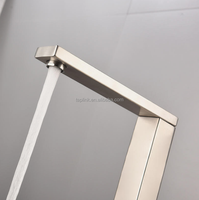 Ensemble de douche moderne monocommande en acier inoxydable à poser sur le plan, finition chromée, avec cartouche céramique rotative pour eau chaude/froide