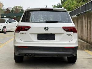 Voiture d'occasion <span class=keywords><strong>pas</strong></span> chère Volkswagen <span class=keywords><strong>Tiguan</strong></span> L modèle 2017 330TSI automatique à deux roues motrices version élégante expédiée immédiatement - Product Image 6