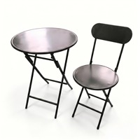 Chaise pliante minimaliste moderne en fer forgé avec dossier, forte capacité de charge ; idéale pour la restauration commerciale et les salons de thé.