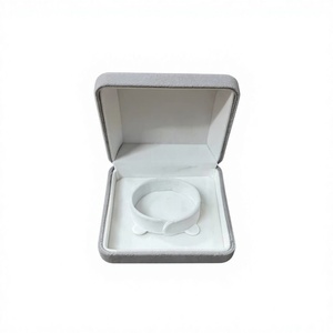 Juego de Cajas de Almacenamiento de Joyas Rectangulares Simples con Tapa para Anillos y Collares en Acabado de Terciopelo Gris - Product Image 2