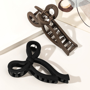 Pince à Cheveux en Plastique pour Fille Pince à Cheveux de Requin, 10cm, Creux Givré, de Couleur Unie, pour Femme - Product Image 4