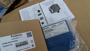 ตัวควบคุมตำแหน่งแบบไฟฟ้า-นิวเมติก SRI986-BIDS7EAANA FOXBORO - Product Image 2