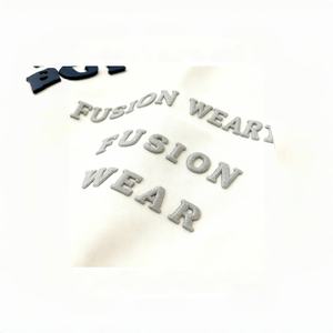 เสื้อยืดแขนสั้นผู้ชายสไตล์วินเทจ ผ้าคอตตอน 100% น้ำหนัก 230 กรัม แบบย้อมสีสโตนวอชและแอซิดวอช  งานถัก  โลโก้พิมพ์นูน 3 มิติ  รับผลิตตามแบบ OEM  สำหรับทั้งชายและหญิง - Product Image 4