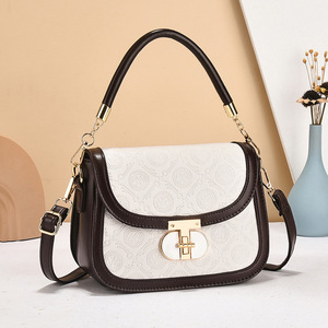 Sac bandoulière polyvalent et élégant pour femme, collection automne 2026, idéal pour les mamans, fabriqué par des artisans. - Product Image 5